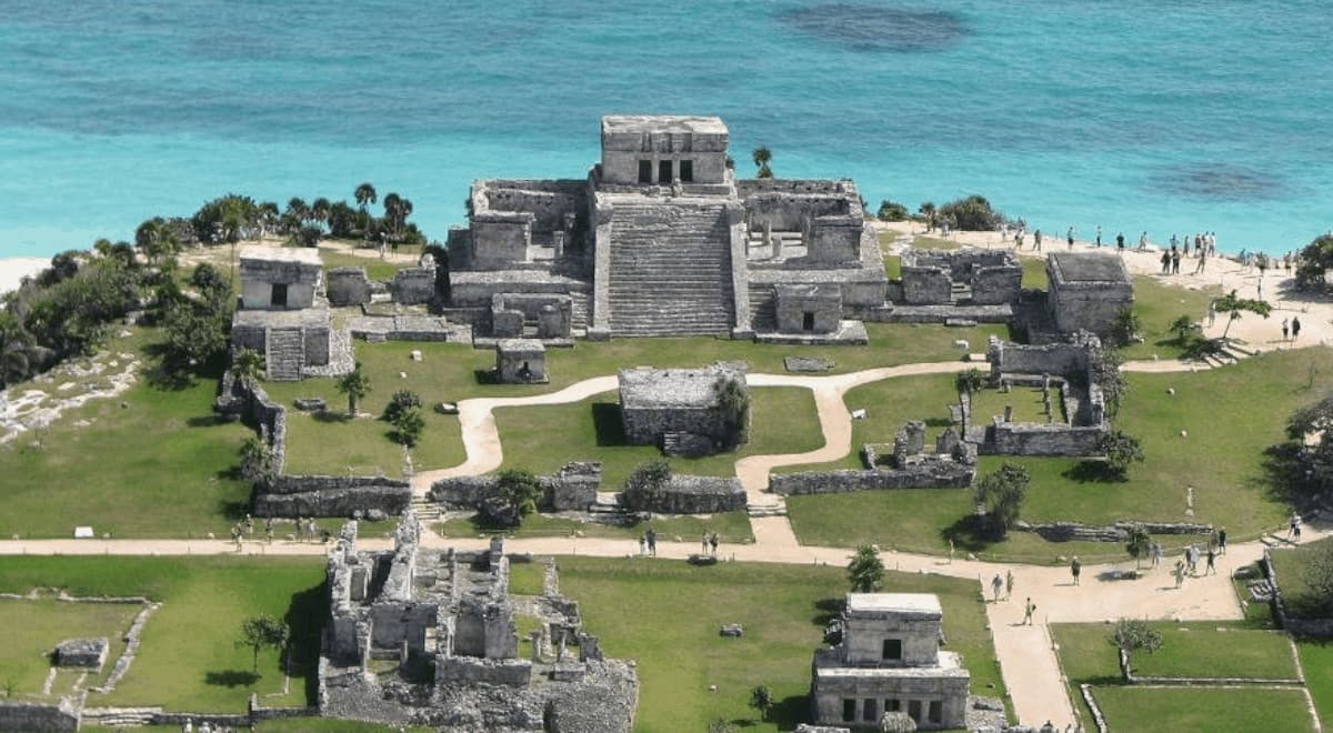 Excursión a Tulum y Akumal